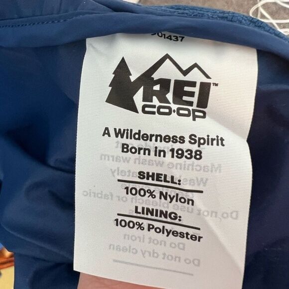 REI Co-Op Active Pursuits Women's Indigo Blue Shell Jacket NWOT Size Medium - Picture 9 of 9